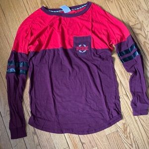 🎉2/$10🎉VS PINK Top